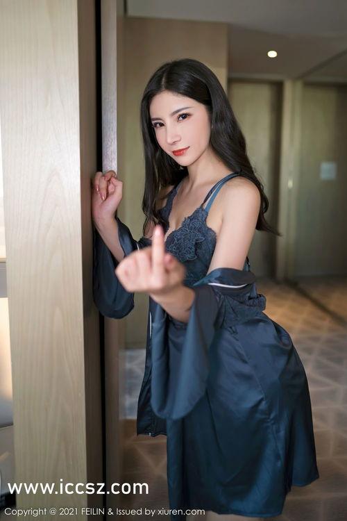 天津美女吃瓜事件