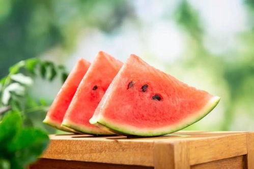 不在状态吃瓜,却意外吃出瓜界新风尚