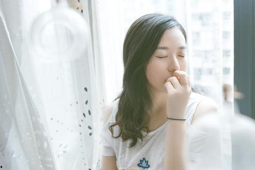 吃瓜女生壁纸图片,揭秘吃瓜女生壁纸的独特魅力