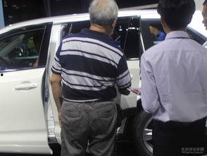 大汉吃瓜,揭秘宫廷秘闻，探寻历史真相  第3张