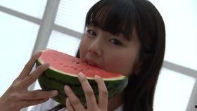 带着女孩吃瓜,一场甜蜜的夏日冒险之旅